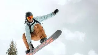 Efraín Osorno mantiene en ascenso internacional al snowboard venezolano