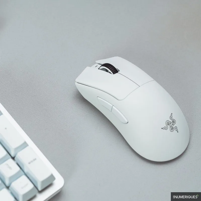 Actualité : Bon plan – La souris Razer DeathAdder V3 Pro Blanche "5 étoiles" à 94,73 € (-20%)