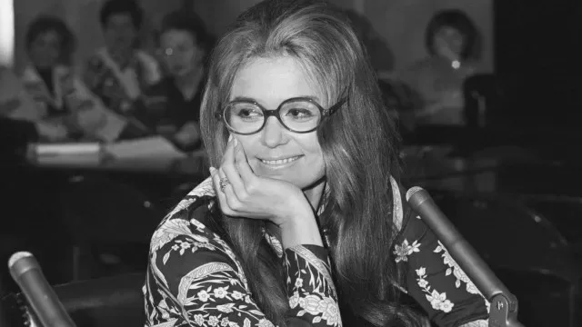 Morreu Gloria Steinem, jornalista e ícone feminista. Tinha 92 anos
