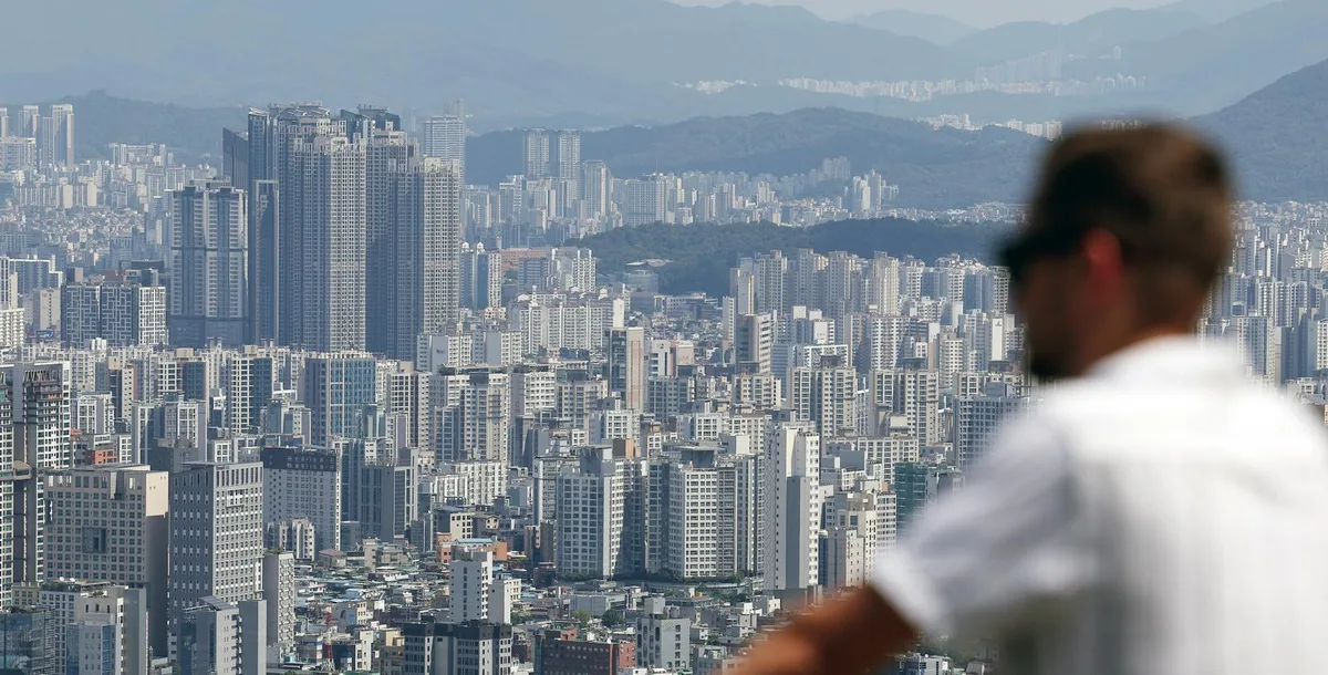 외제차 몰며 복지급여 3500만원…임대아파트로 월세도 챙긴 70대