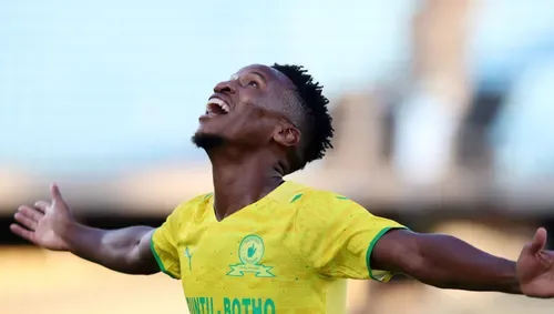 Teko Modise: Who replaces Themba Zwane at Sundowns?