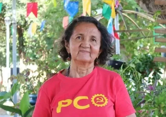 Candidata ao governo do Piauí ironiza regra eleitoral e faz pedido inusitado