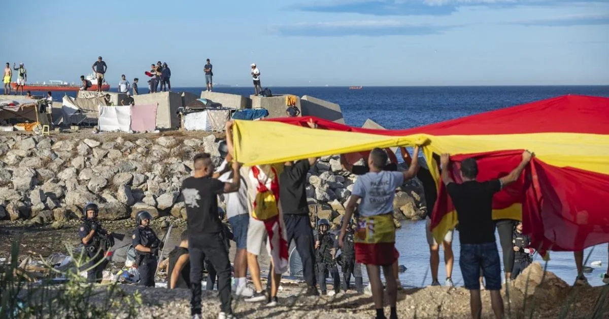 El racismo en Ceuta empieza en las redes: los mensajes de odio se multiplicaron por tres al inicio de la crisis