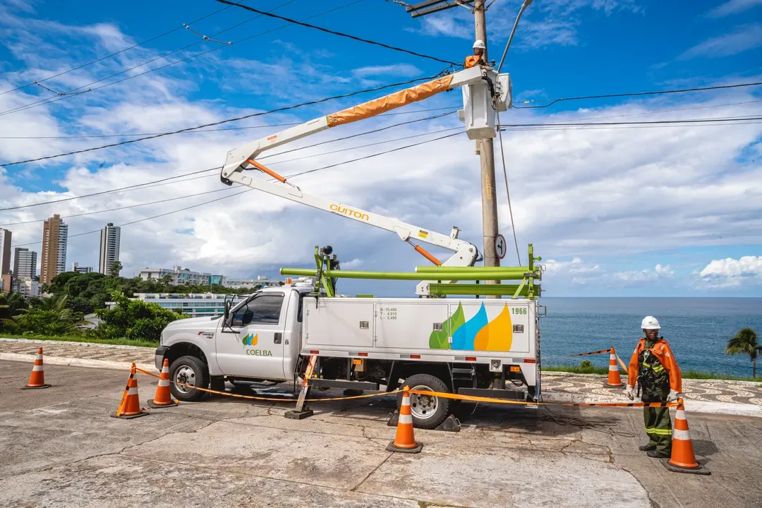 Saiba quais bairros de Salvador ficarão sem energia nesta segunda