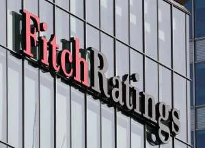 Empresas vão cortar investimento ao mínimo em 2027 por conta dos juros, espera Fitch