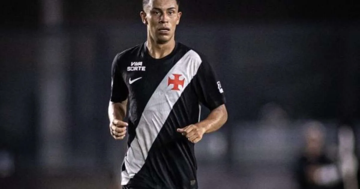 De volta ao time titular do Vasco, Rojas valoriza chance e foca na classificação