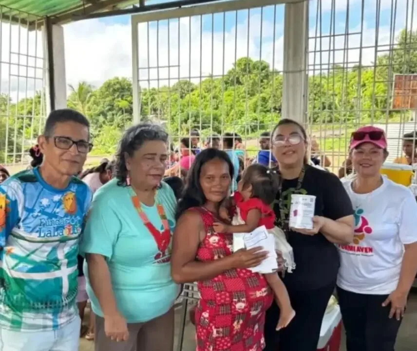 Hormiguitas Guayanesas recolecta donaciones útiles escolares
