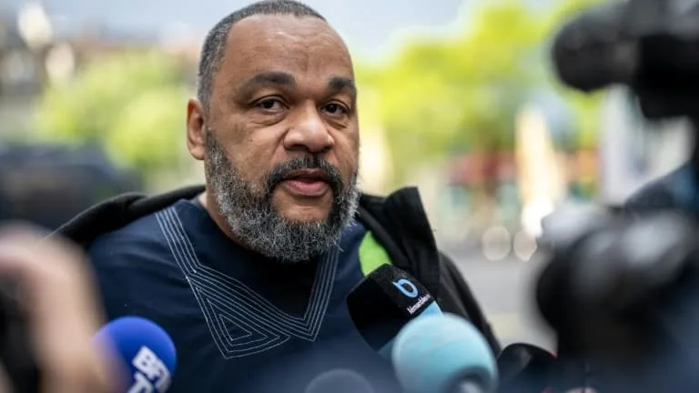 Un spectacle de Dieudonné interdit par la préfecture dans les Alpes-Maritimes