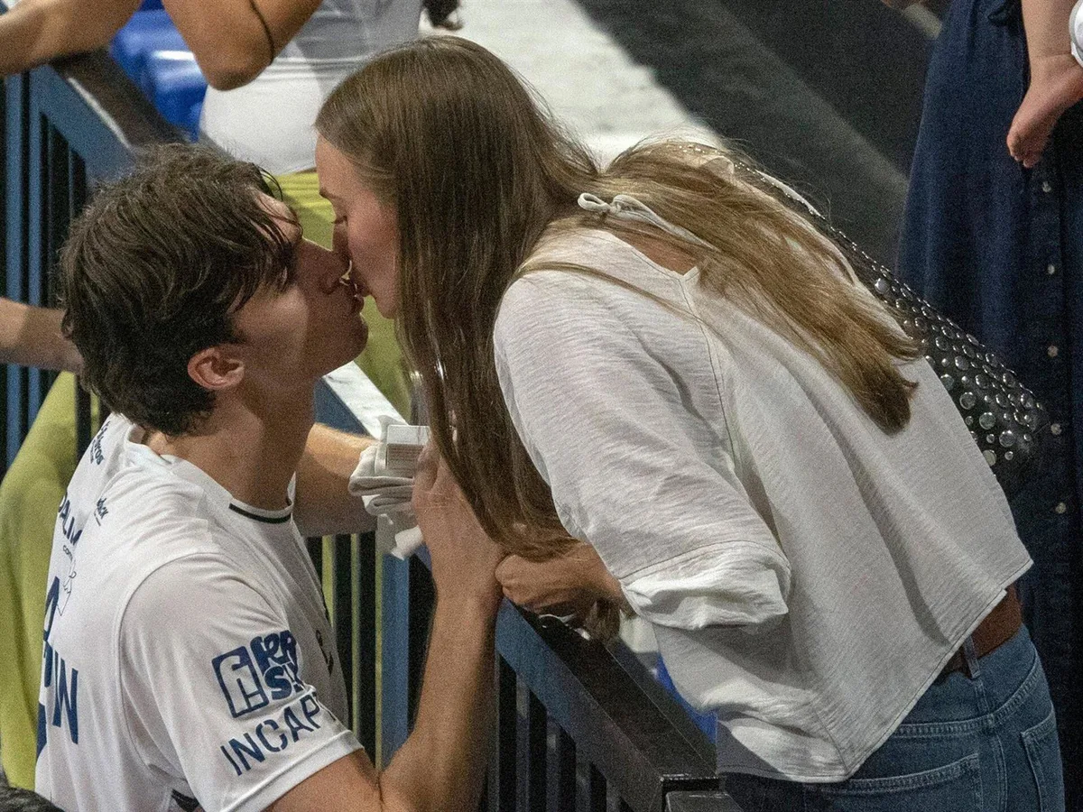 Pablo Urdangarin arranca la temporada de balonmano con una victoria y el apoyo incondicional de Johanna Zott
