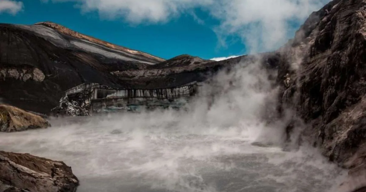 El mítico volcán neuquino que fue seleccionado para competir entre “Montañas de Fama Mundial”