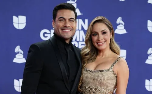 Cynthia Rodríguez presume su embarazo y Carlos Rivera le dedica tierno mensaje a ella y a su hija María