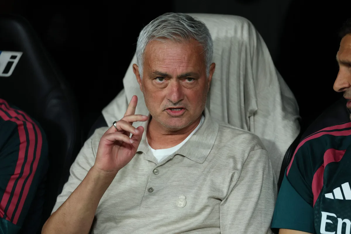 Mourinho dirigió a Real Madrid en el Bernabéu tras 13 años: goleó 4-1 a Real Sociedad con tres de Mbappé