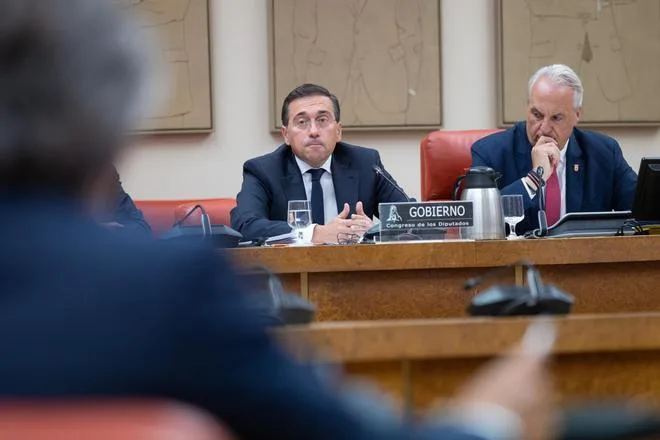 Albares exculpa a Marruecos de la entrada masiva en Ceuta e insiste en la "espiral" de un "bulo"