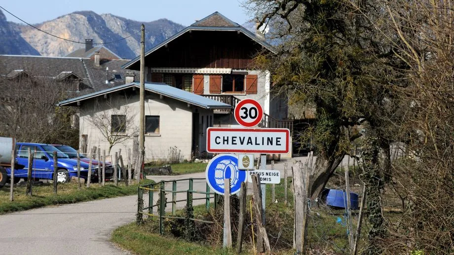 Tuerie de Chevaline : "Ce n'est pas forcément la bonne arme", selon l'ancien patron de l'IRCGN