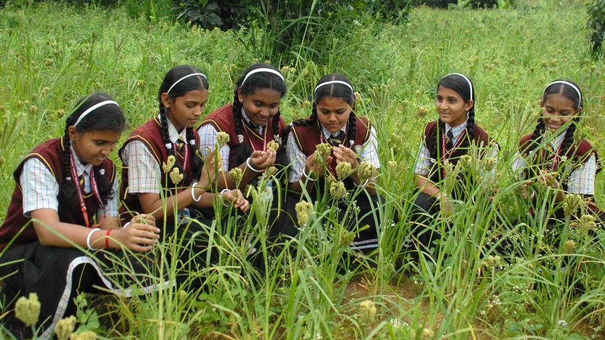 500 ‘Kathiru’ farming clubs to be opened in Keralam schools in Phase I