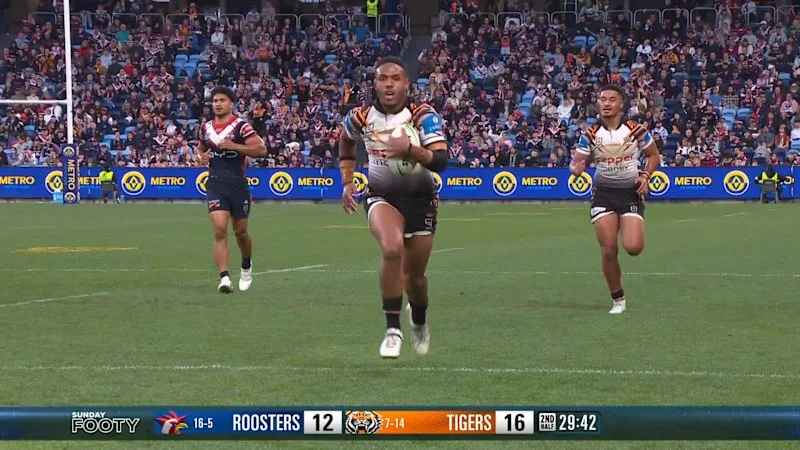 Tigers razzle dazzle hands back the lead