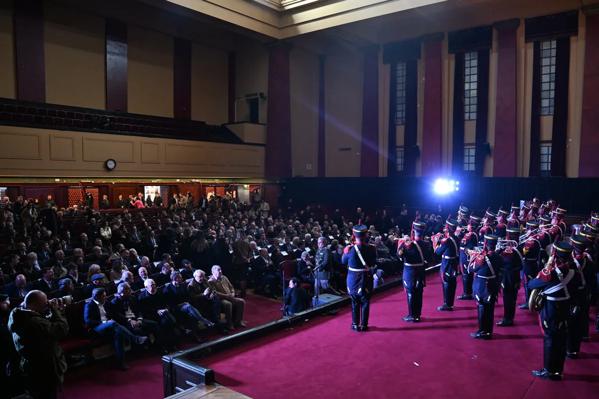 Un cortometraje que recrea con IA el encuentro entre San Martín y Sarmiento reunió a empresarios y dirigentes de todas las fuerzas políticas