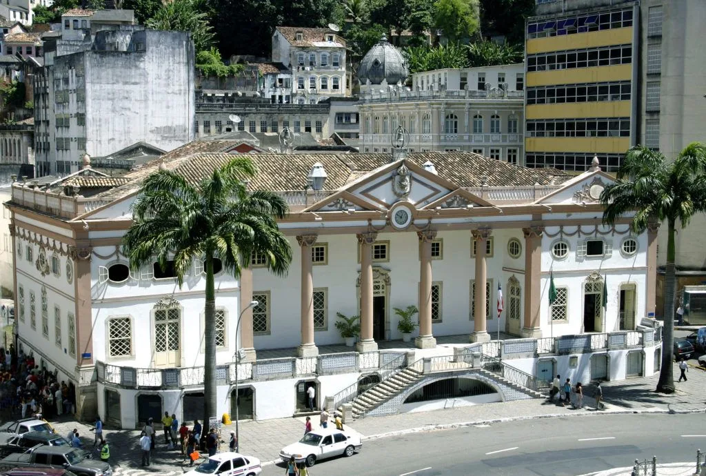 ACB celebra mudanças e elevação do teto do MEI para R$ 140 mil