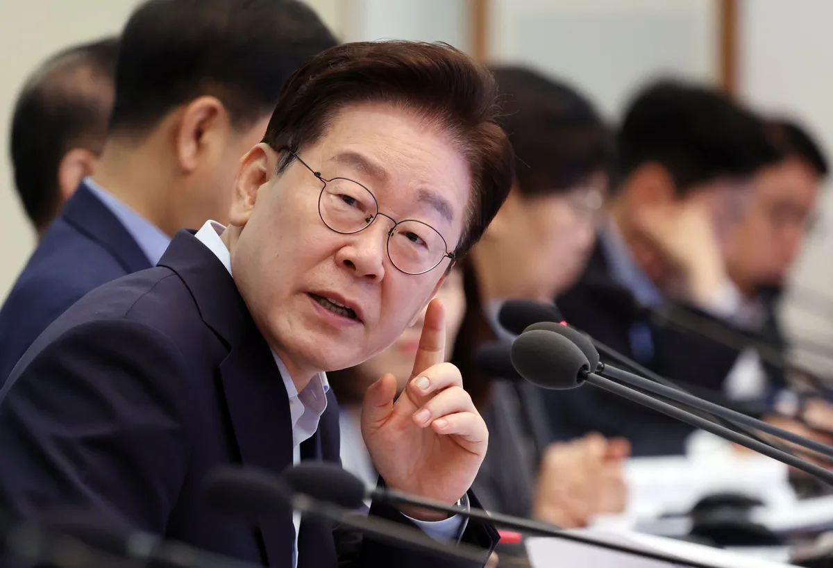 李, 예산안 편성에 “눈앞 재정수치에 매몰되는 우 범할 때 아냐”