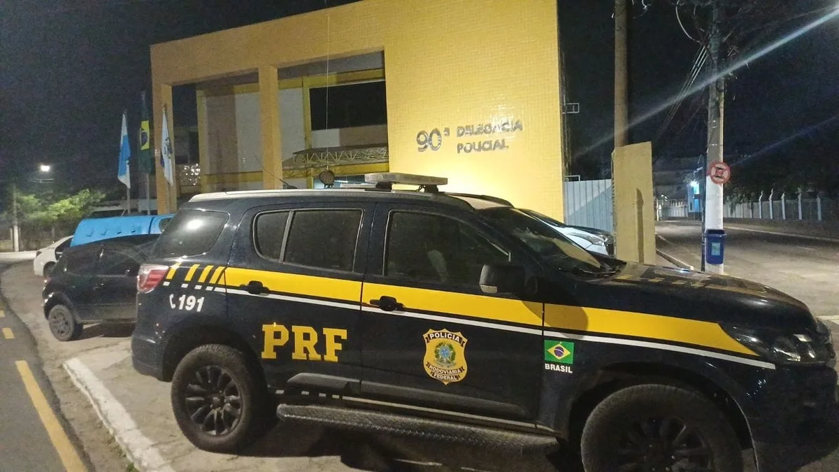 Foragido da Justiça por suspeita de estelionato e associação criminosa é preso na Via Dutra, em Barra Mansa