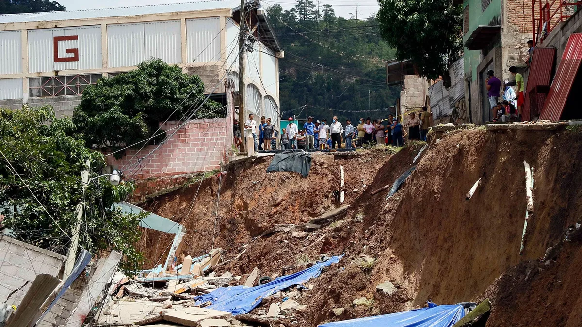 Empresa privada pide fortalecer infraestructura para reducir daños por desastres en Honduras