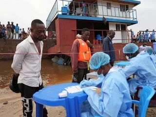 Ils luttent contre Ebola… sans être payés : la colère monte chez les soignants congolais