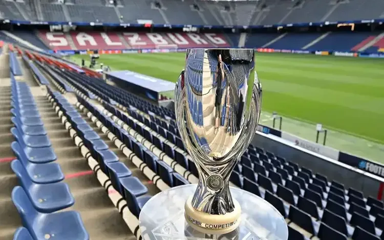 PSG e Aston Villa decidem a Supercopa da Europa nesta quarta