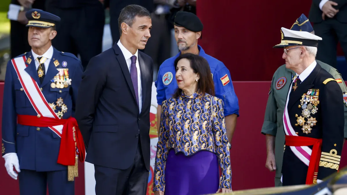 Moncloa evita explicar por qué no informó de la entrada de buques de guerra marroquíes en Ceuta y la reduce a un hecho "puntual"