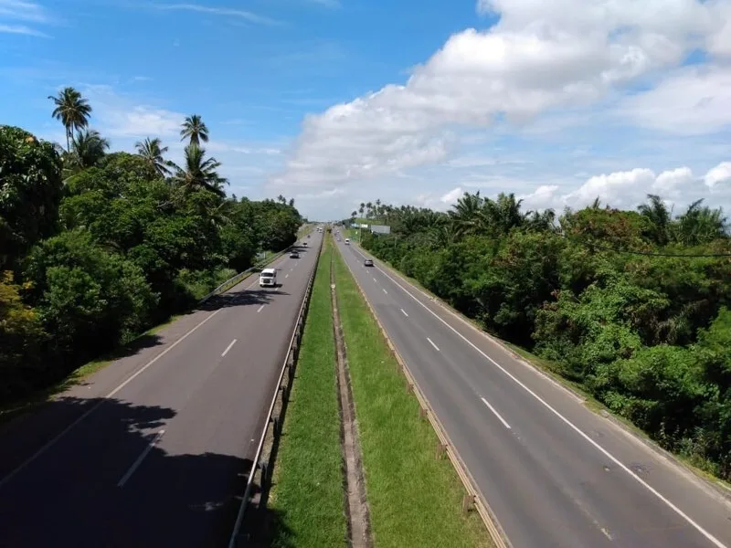 Feriadão promete fluxo intenso nas rodovias da Bahia; veja melhor horário para viajar