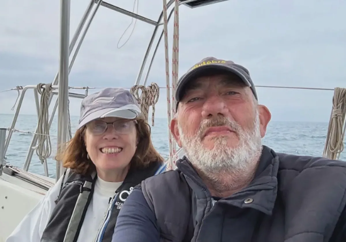 «Me dijeron que había una pasajera viva»: el relato del marinero que rescató el barco del empresario burgalés desaparecido