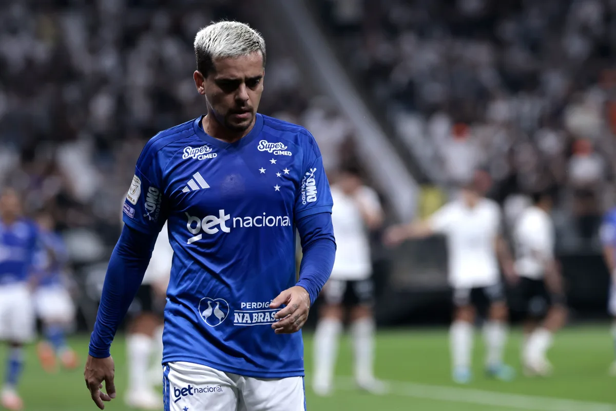 Fagner reencontra Corinthians pelo Cruzeiro e desabafa: "Me pediram para sair por telefone"