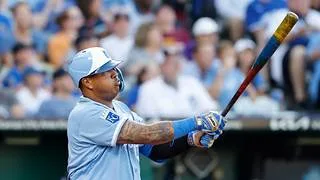 MLB: Salvador Pérez va en camino a esta hazaña jonronera entre los receptores