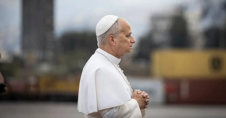 Papa Leão XIV passou bem a noite após operação