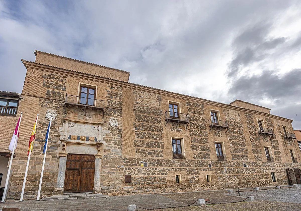 Entra en vigor el decreto que permite a entidades privadas colaborar en trámites de la Junta