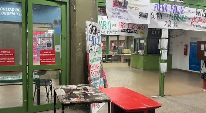 Las universidades iniciaron otra semana de conflicto con paros y un “banderazo” por la Ley de Financiamiento