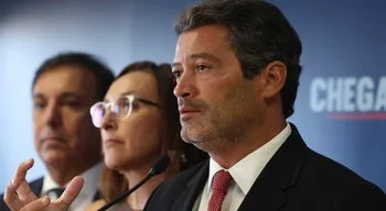 MAI sob pressão. André Ventura admite apresentar moção de censura