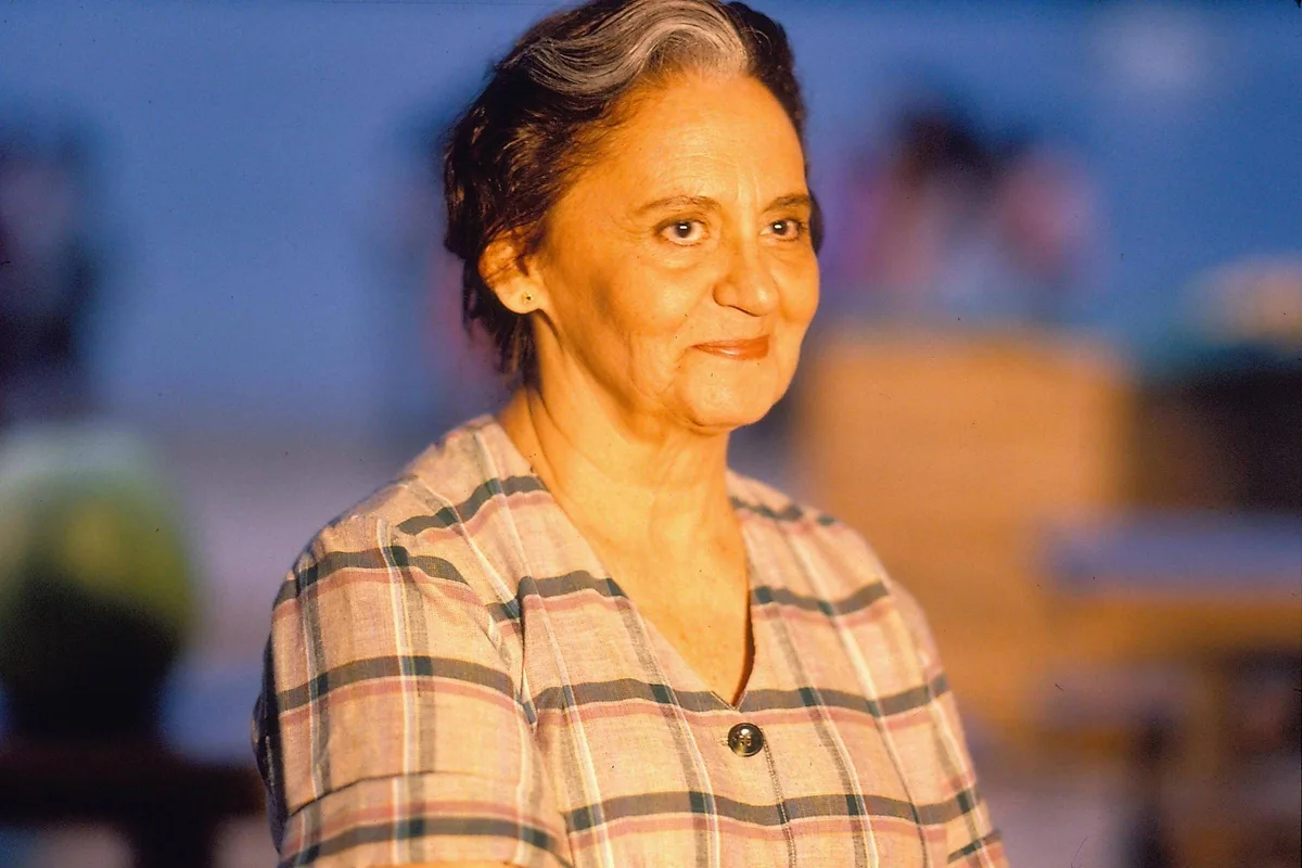 Relembre personagens de Laura Cardoso, que fez 'Mulheres de Areia' e 'A Viagem'