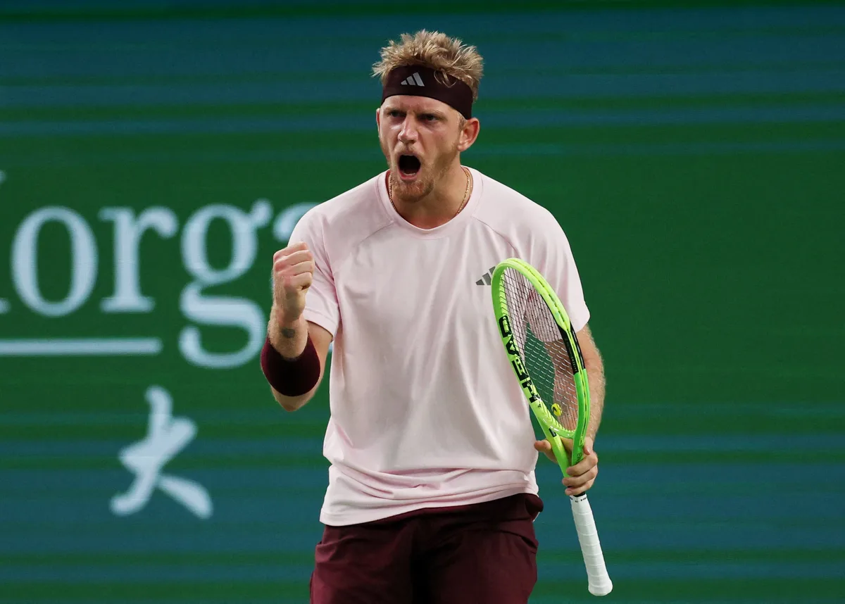 Davidovich frena el año estelar de Rafa Jódar y levanta el Masters 1000 de Shangái con una remontada a la altura de los grandes tenistas