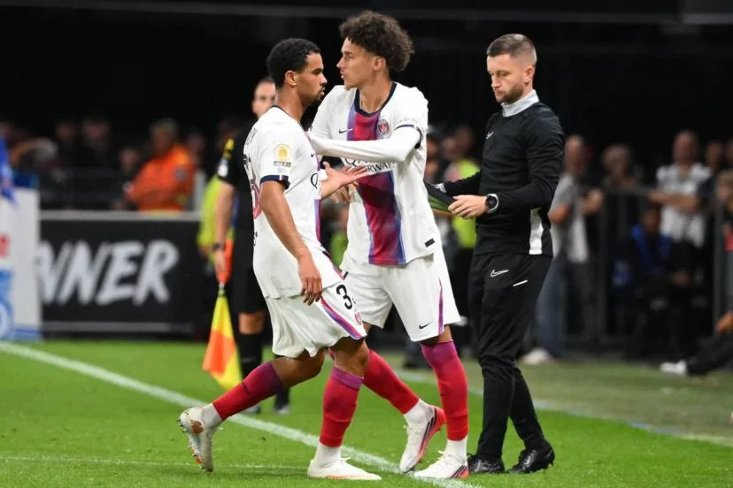 Blessé à un adducteur, Warren Zaïre-Emery forfait avec l'équipe de France et remplacé par Maghnes Akliouche