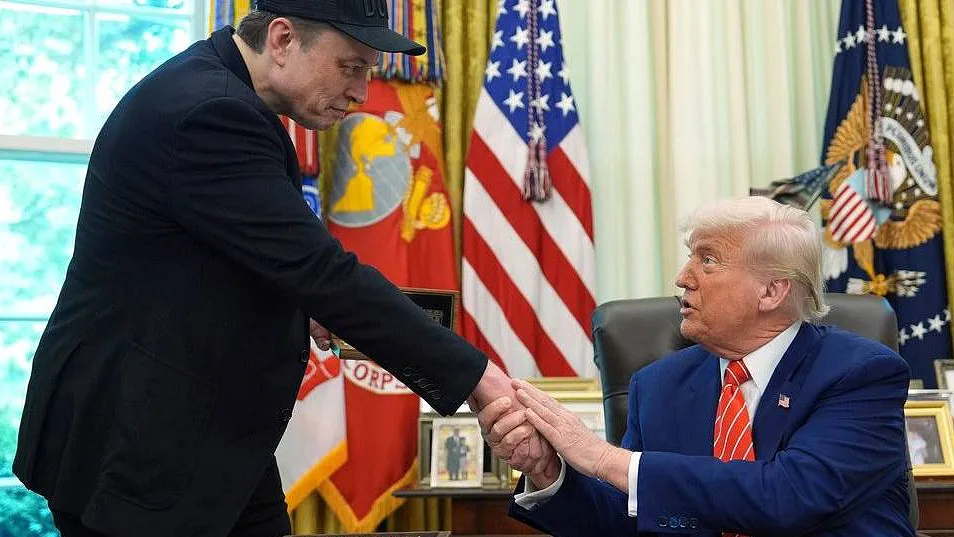 Elon Musk remete para Trump culpa dos problemas na rede Starlink na Ucrânia