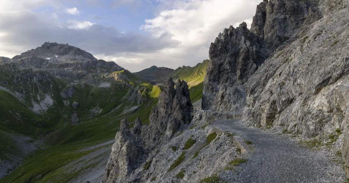 Suisse. Le glacier du Weisshorn pourrait s'effondrer dans les prochains jours, le village de Randa menacé