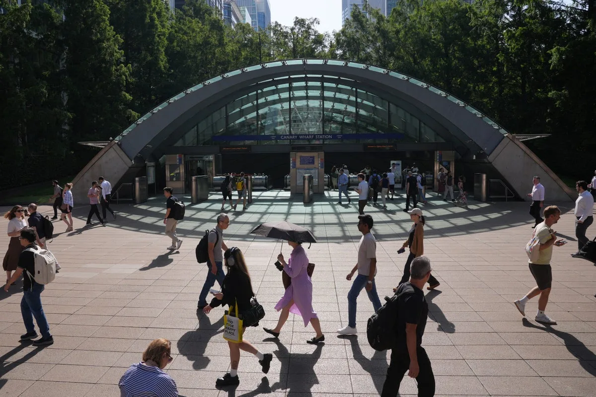 UK job vacancies slip to five-year low in latest worrying sign for economy