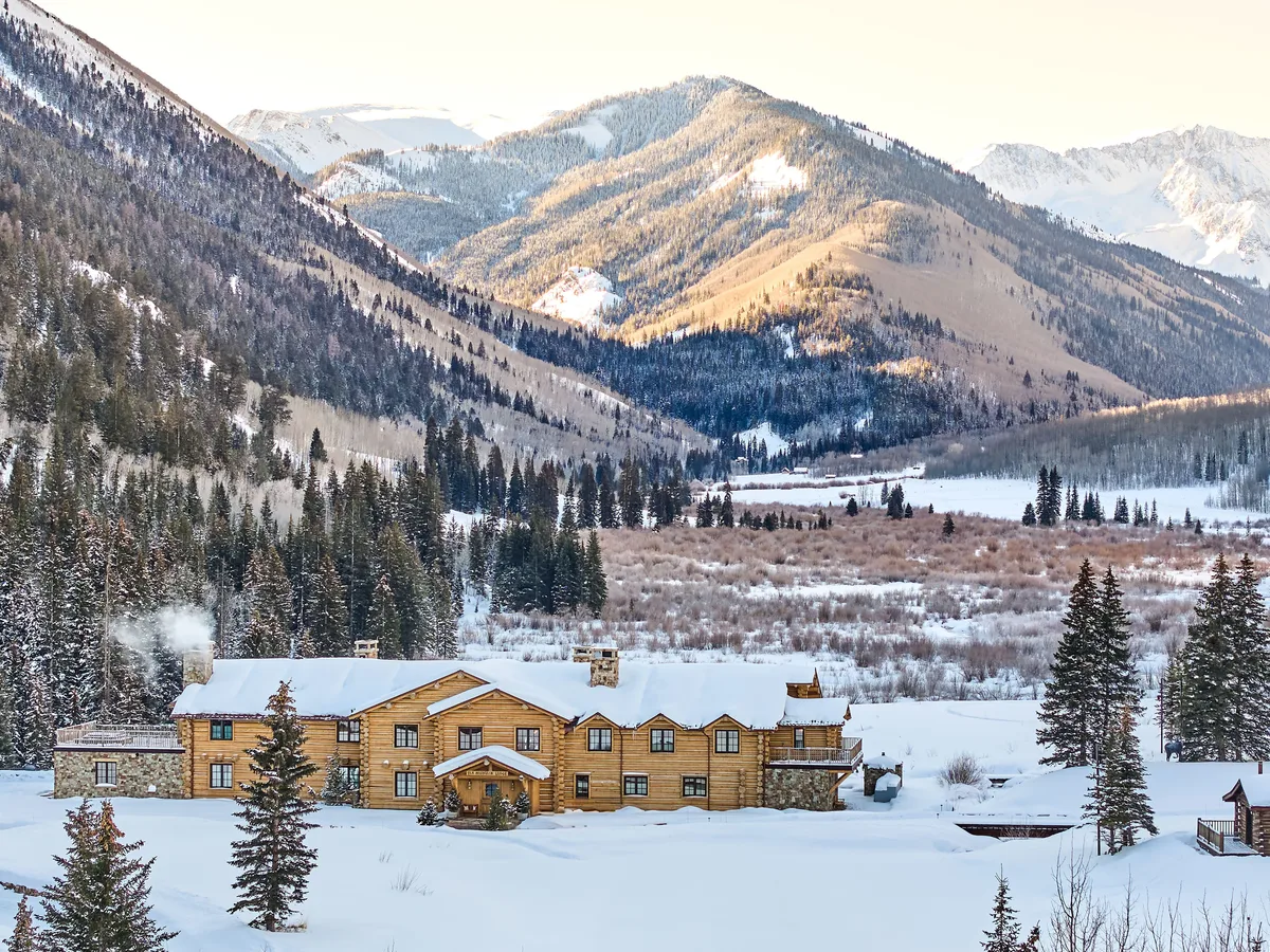 A billionaire wanted $125 million for his Aspen compound. He got $33.5 million.
