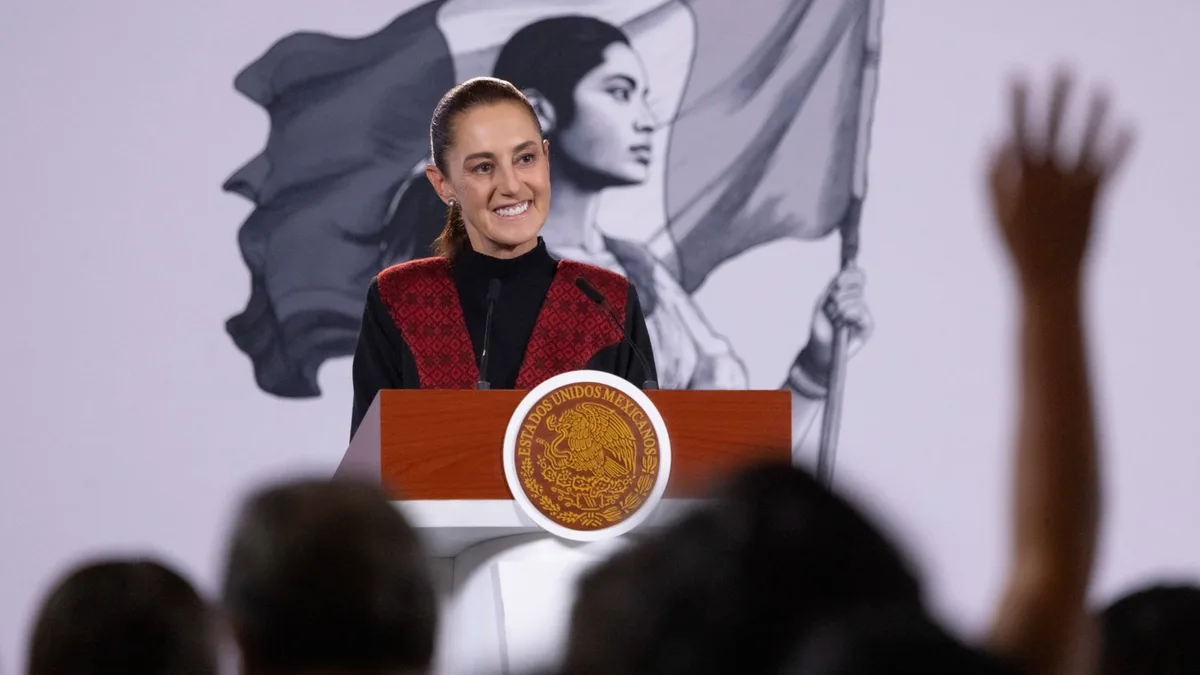 Prohibir contenido de violencia contra las mujeres en redes debe ser un debate social, dice Sheinbaum tras decreto para infancias