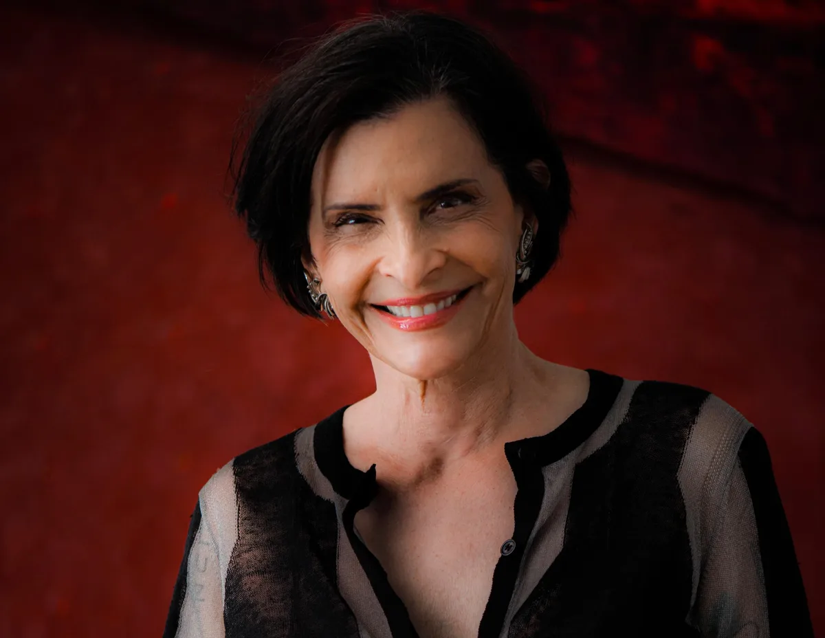 Marina Lima celebra 71 anos com show histórico na Concha Acústica