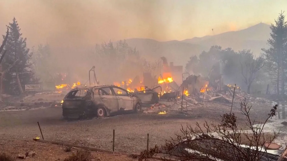 Flächenbrand: Brände im US-Bundesstaat Nevada: Dutzende Häuser zerstört