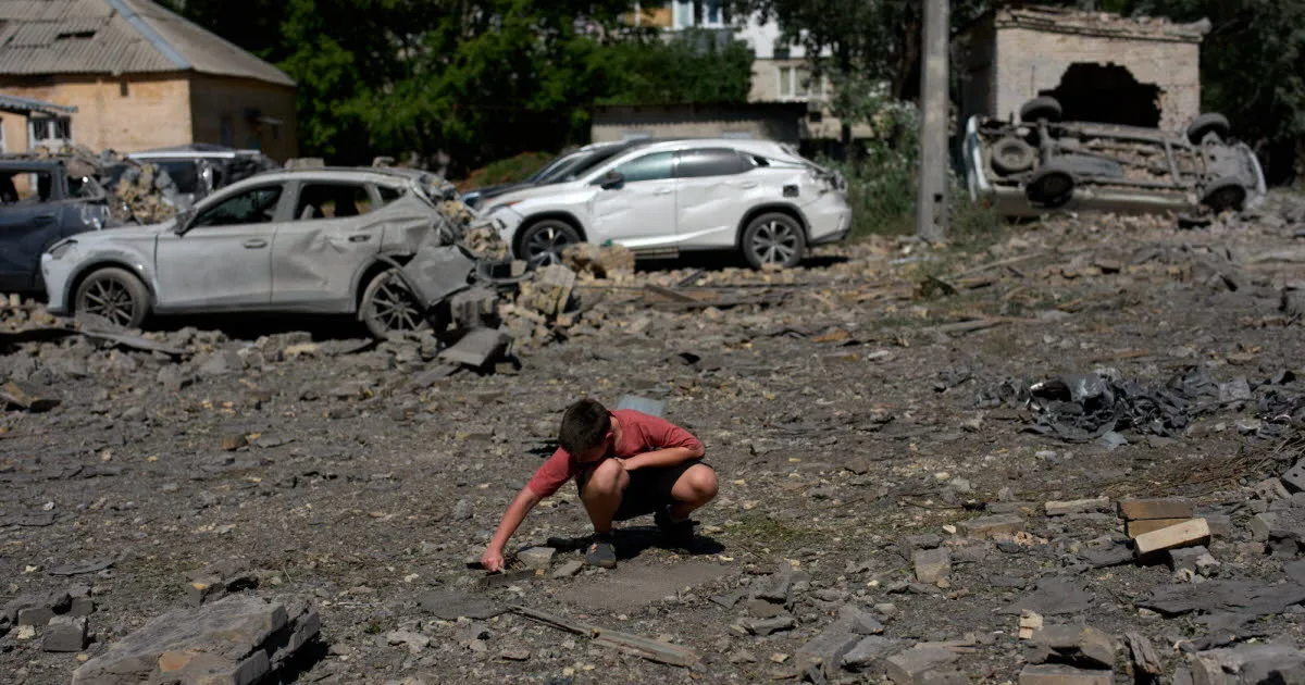 Guerre en Ukraine. Nuit meurtrière à Kiev, 16 morts et une cinquantaine de blessés après des frappes russes