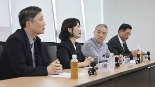 [K바이오 점프업] ② R&D 넘어 사업화로…"성장사다리 만들어야"