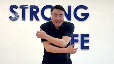 통증의 주범은 ‘근막 유착’… 굳은 근막을 깨우는 ‘3단계 스쿼트’