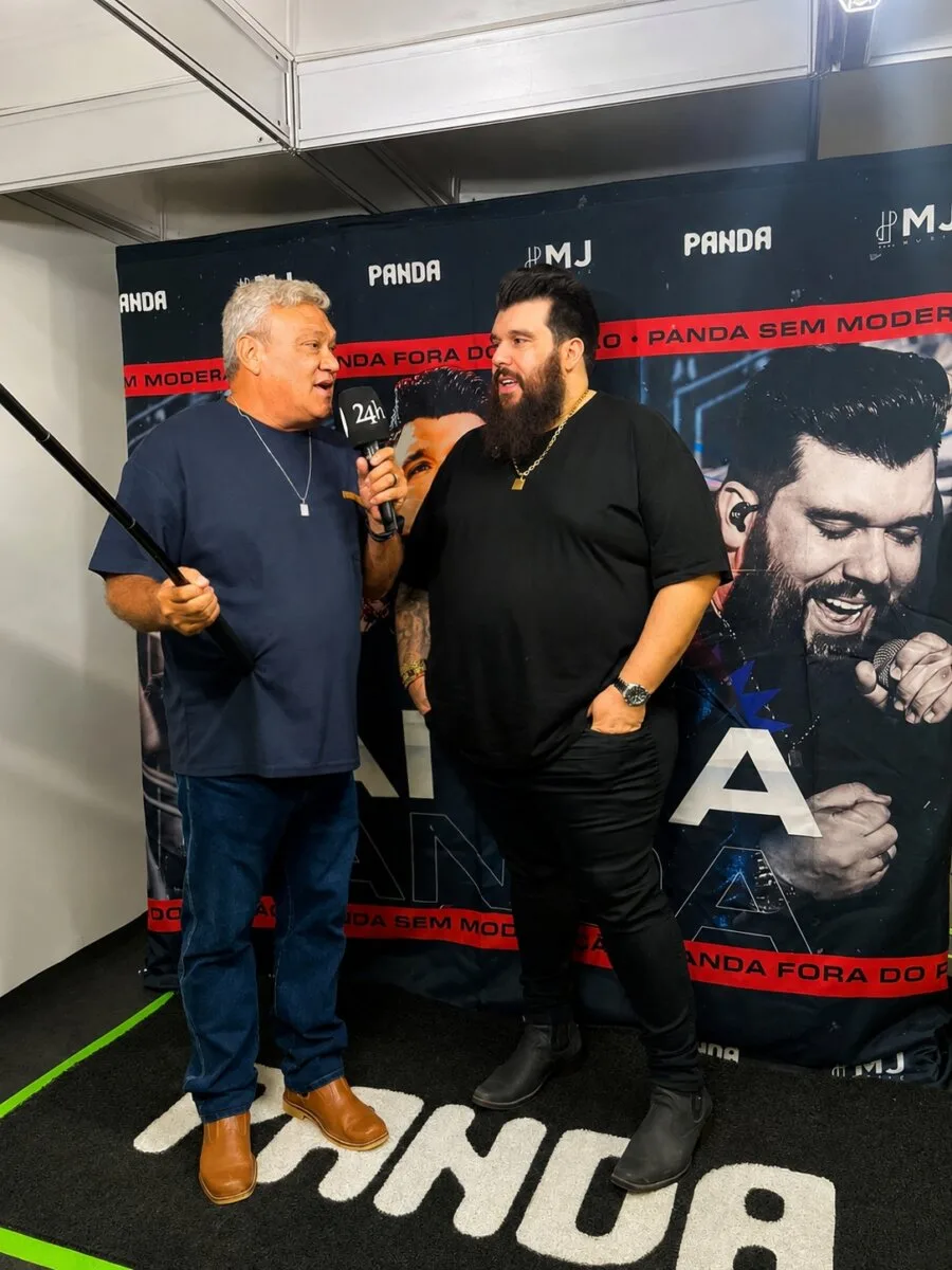 Cantor Panda faz primeira visita ao Acre e fala sobre carreira e amizades na música
